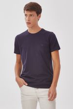 redlife-TEO8109-crop