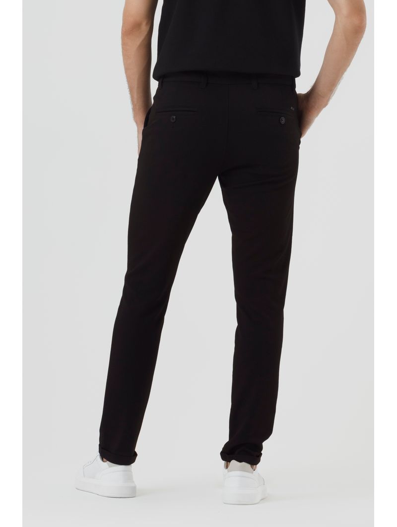 010129082-preto6500